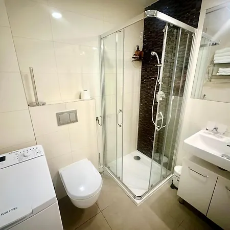 Golden Dome Skyline Retreat Modern 2br In 1 Center With King Bed&museum View Apartment *